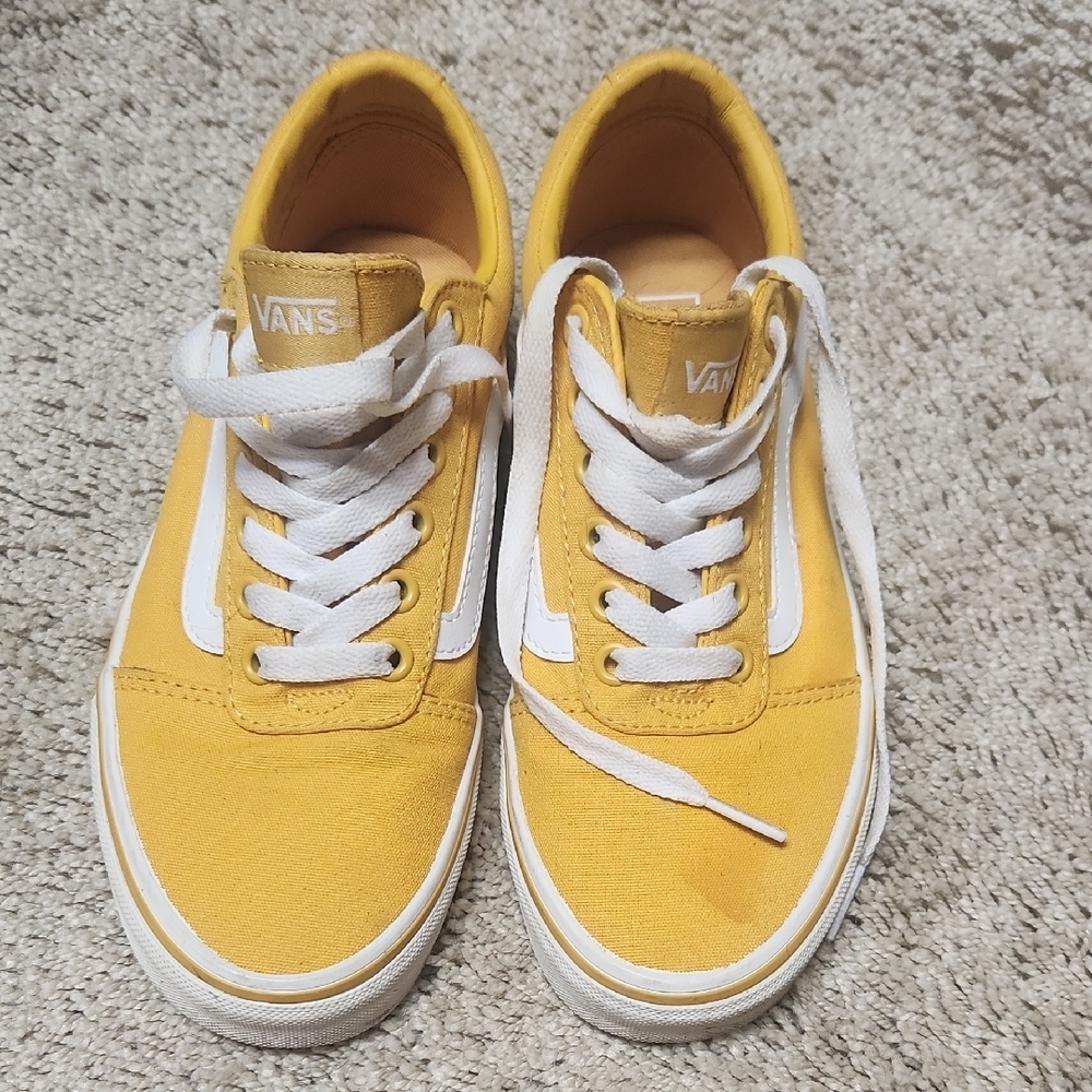 Vans Old Skool Yellow and White Sneakers US Women's Size 6.5 Skater Shoes